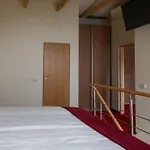 Agneta Apartamentai 3*