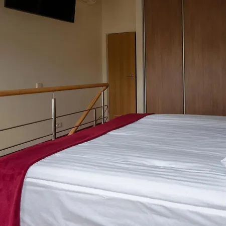 Agneta Apartamentai Апарт-отель