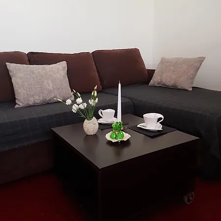 Apartment Agneta Apartamentai *